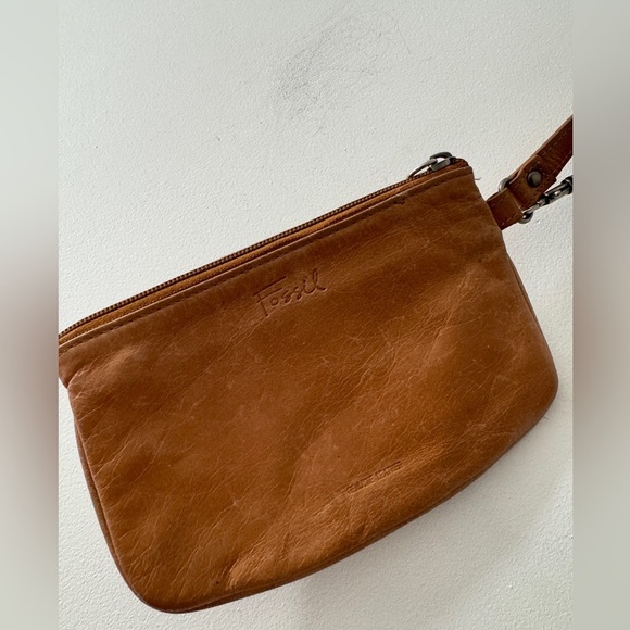 Fossil Animal Print Cheetah Small Leather Wristlet Clutch - Picture 5 of 7